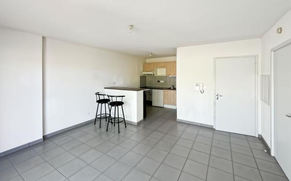 Appartement à vendre    2 pièces • 41,13 m2 Saint-Orens-de-Gameville