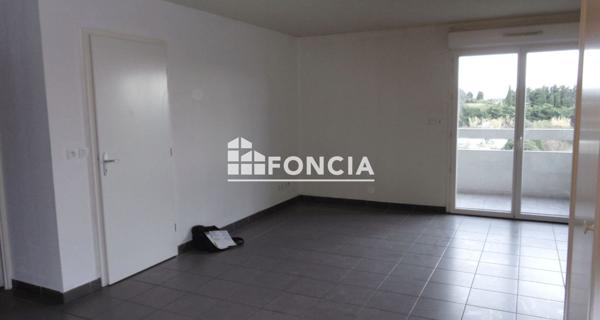 À vendre Appartement 2 pièces 47 m² - Tarascon 13150
