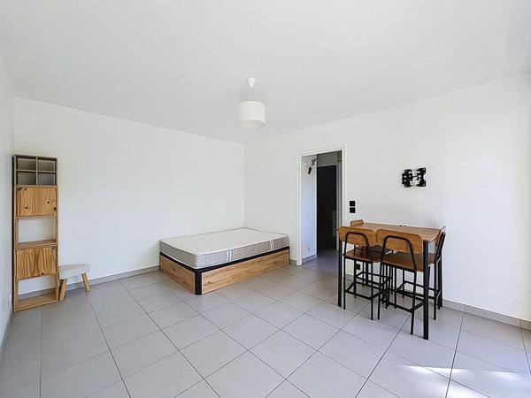 Appartement Ambilly 1 pièce(s) 28 m2