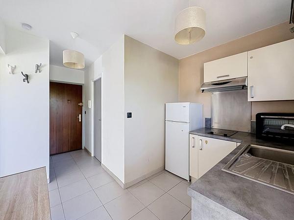 Appartement Ambilly 1 pièce(s) 28 m2