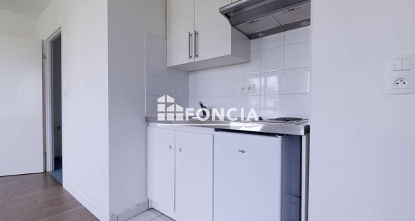 À vendre Studio 30 m² - Corbeil-essonnes 91100