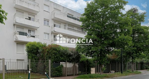 À vendre Studio 30 m² - Corbeil-essonnes 91100