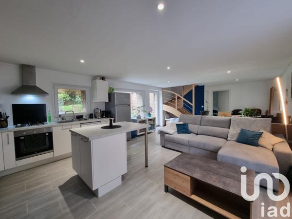 House for sale 6 rooms 110 m² Guingamp