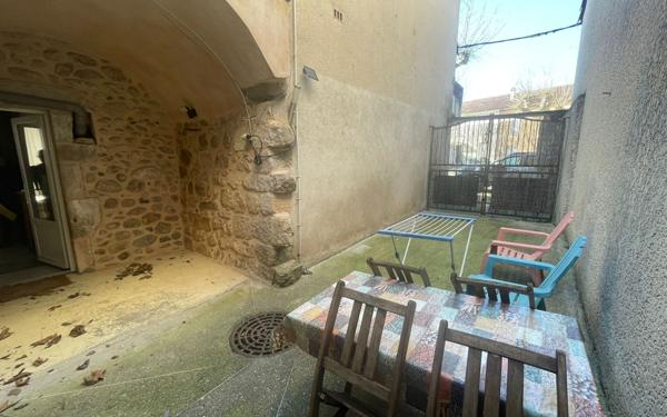 Appartement à louer    2 pièces •  Joyeuse