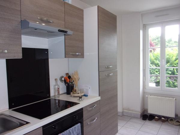 Thury-Harcourt, Appartement F2 de plain-pied, proche de la voie verte
