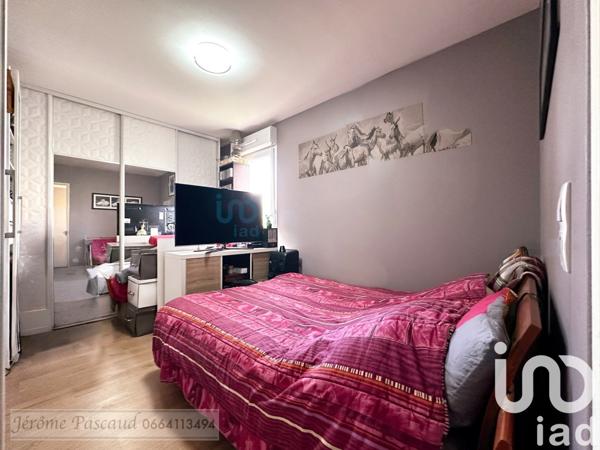 Appartement 2 pièces de 41 m² à Trappes (78190)