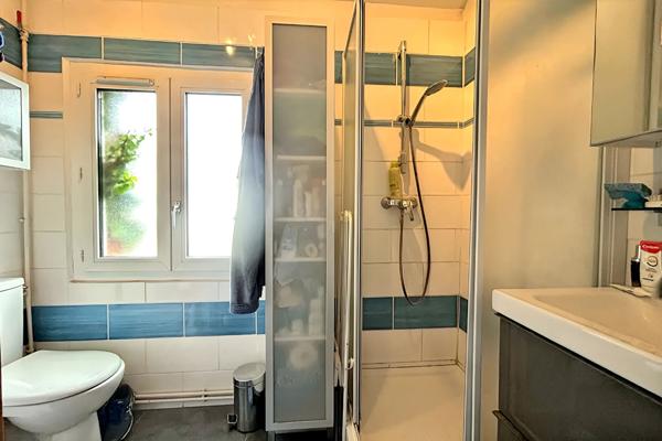 Appartement Vitry Sur Seine - Centre-ville - 3 pièces - 43 m²