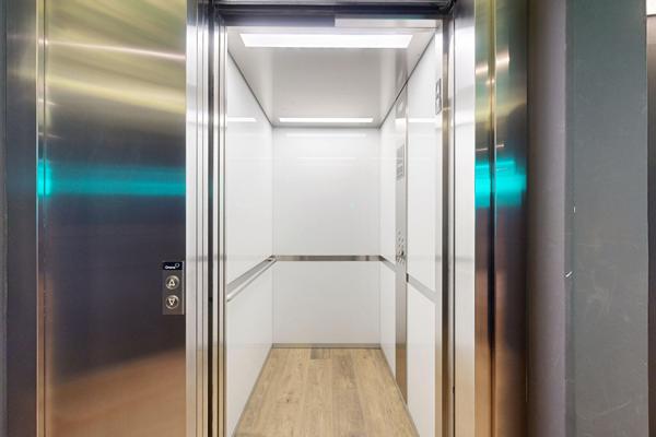 Local commercial 90 m2