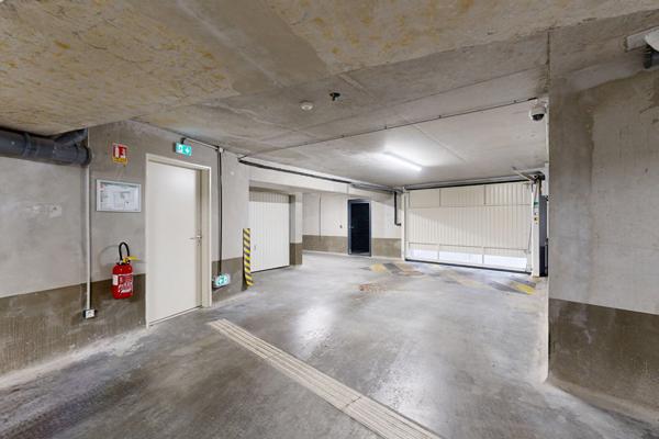 Local commercial 90 m2