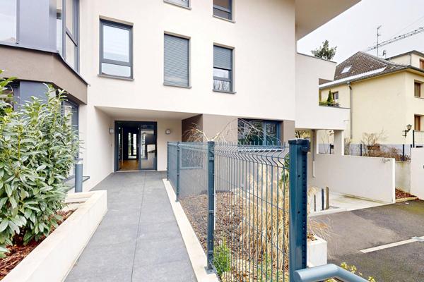 Local commercial 90 m2