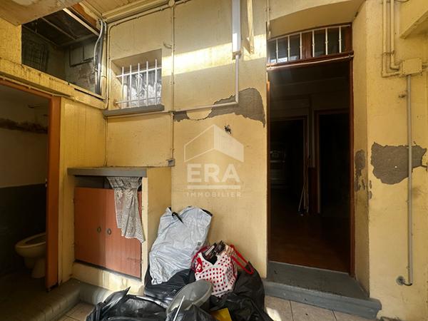 A vendre - Perpignan - Maison avec jardin 