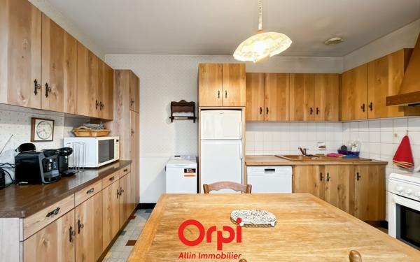 Maison à vendre    7 pièces •  Quinssaines