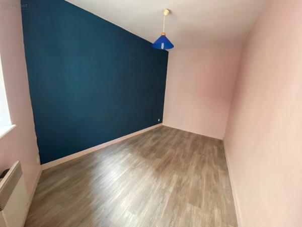 Appartement à louer à Cluny en Saône-et-Loire (71250), ref : l800233313   
Centre-ville