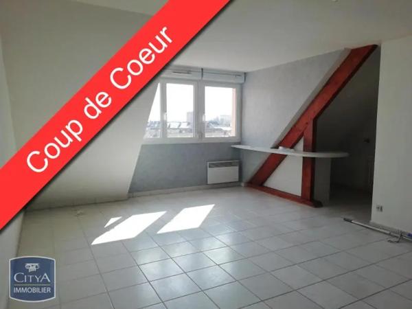 Appartement à louer 2 pièces 59.25m²