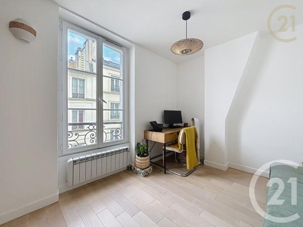Appartement F3 à vendre  3 pièces - 63 m2 PARIS - 75018