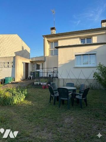 Maison – 101 m² – 3 chambres – Terrain clos et arboré – Grand garage