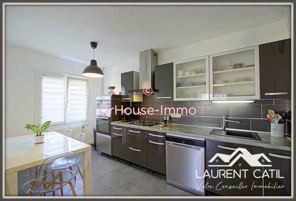 Maison à louer 5 pièces de 82 m²