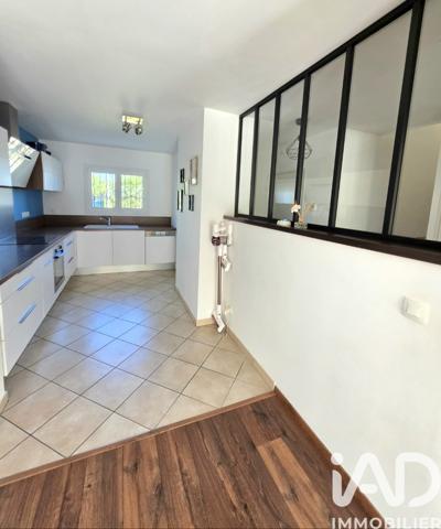 Maison à vendre 5 pièces 133 m² Archamps