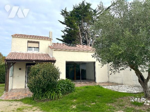 Maison en vente à PORNIC, secteur recherché à seulement 600m de la plage du Porteau.