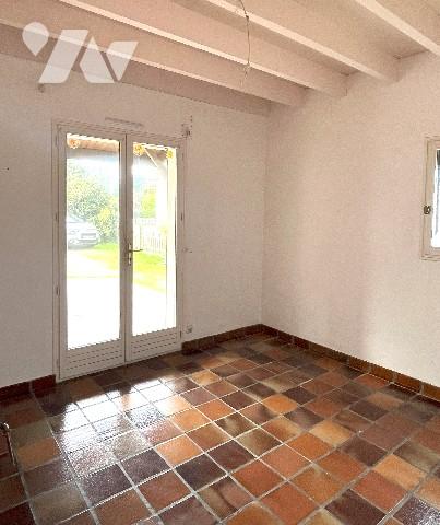 Maison en vente à PORNIC, secteur recherché à seulement 600m de la plage du Porteau.