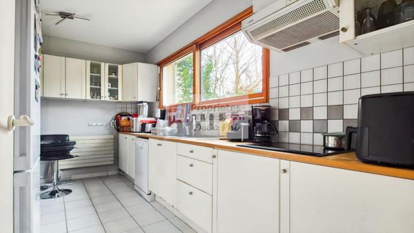 Maison bon état et calme 5 pièces 127 m2 Chaville  DPE 'C'