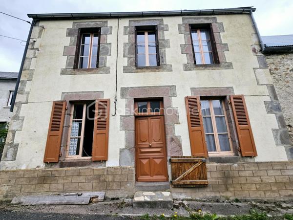 Corps de ferme de 100 m²