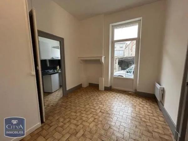 Appartement à louer 2 pièces 69.9m²