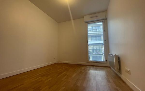 Appartement à louer    4 pièces • 85,14 m2 Issy-les-Moulineaux