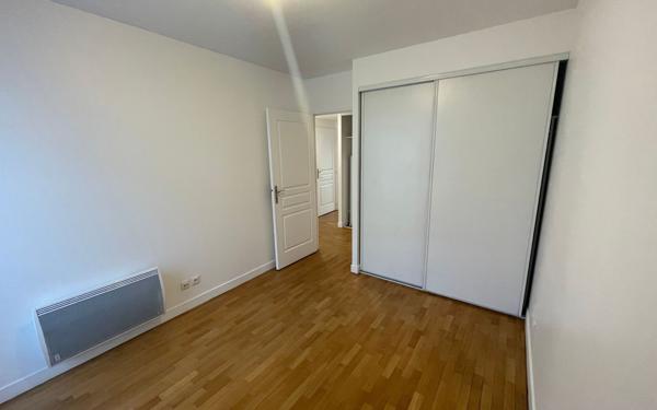 Appartement à louer    4 pièces • 85,14 m2 Issy-les-Moulineaux
