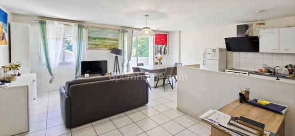 PAU CENTRE-VILLE – T3 62 m² – Balcon plein sud – Parking couvert – DPE B