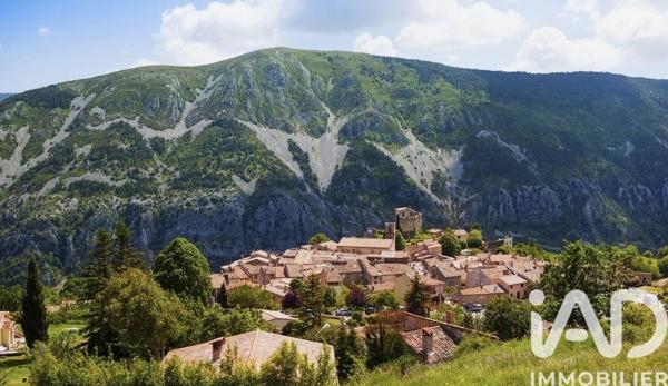 Appartement à vendre 4 pièces 96 m² Gréolières