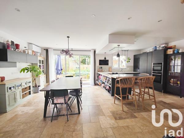Maison à vendre 6 pièces 180 m² Linas