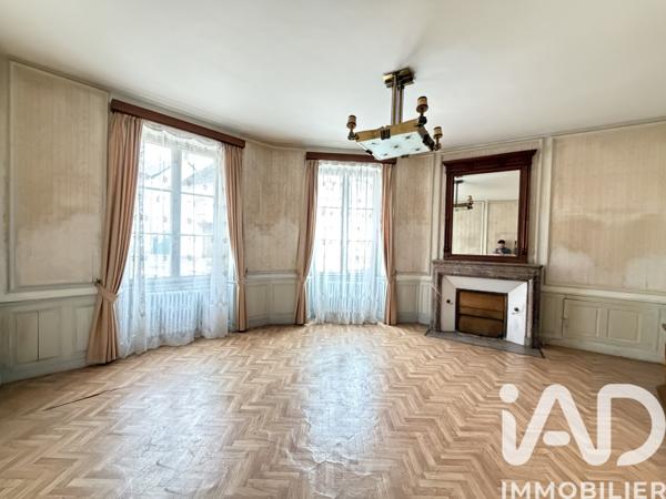 Maison à vendre 7 pièces 151 m² Noyen-sur-Sarthe