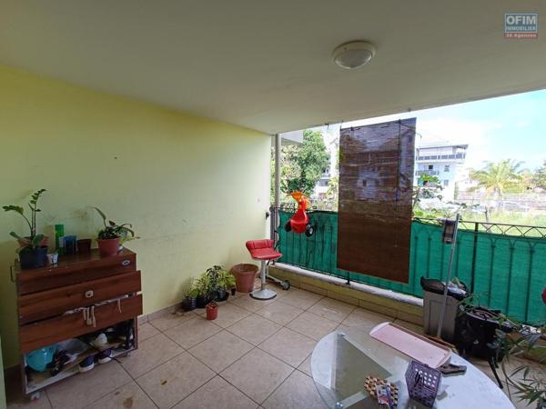 A vendre appartement F3 de 70m2 + varangue + 2 parking - investissement locatif