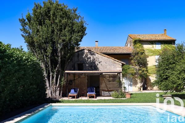 Maison à vendre 10 pièces 220 m² Courthézon