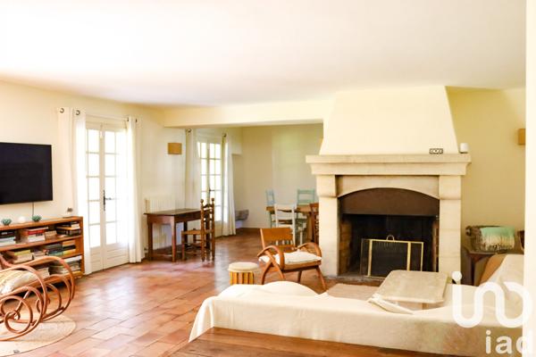 Maison à vendre 10 pièces 220 m² Courthézon