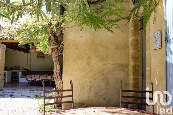 Maison à vendre 10 pièces 220 m² Courthézon