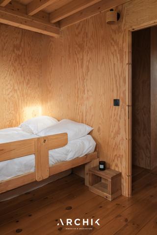 LODGE