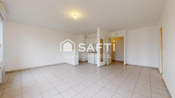 T2 en plein centre de Bron