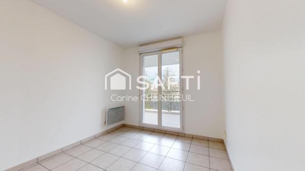 T2 en plein centre de Bron