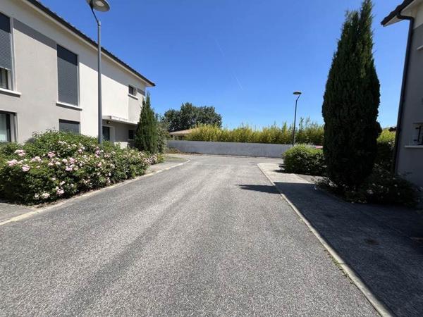 Maison à vendre 234 300 € Cugnaux 3 p 67 m² DPE C