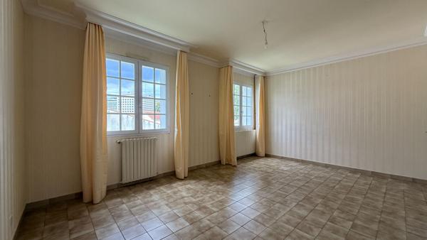 LA ROCHE SUR YON MAISON A VENDRE