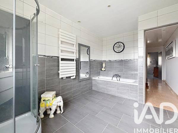 Maison à vendre 5 pièces 157 m² Belleville-sur-Meuse