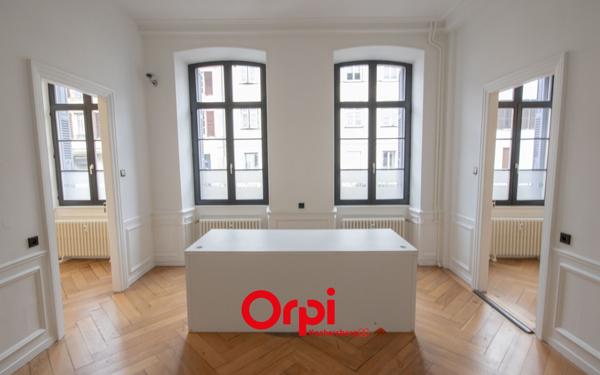 Appartement à vendre    4 pièces • 105 m2 Strasbourg