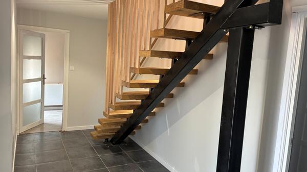 Maison rénovée 160 m2 sur terrain de plus de 2 hectares !