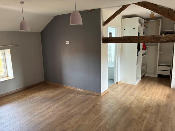 Maison rénovée 160 m2 sur terrain de plus de 2 hectares !