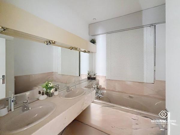Maison à vendre 4 pièces de 141 m²