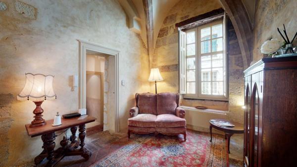 Appartement hyper centre Périgueux 95 m2 dans hôtel particulier