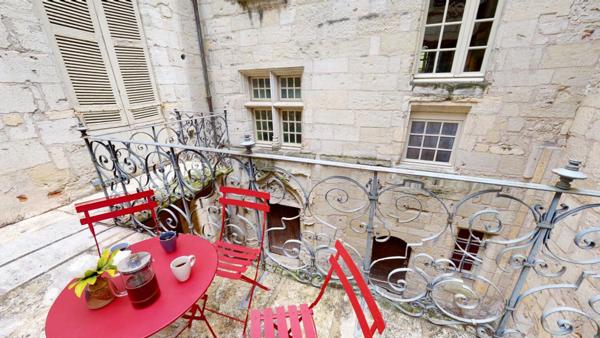 Appartement hyper centre Périgueux 95 m2 dans hôtel particulier