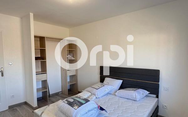 Appartement à louer    3 pièces • 80,75 m2 Saint-Étienne-de-Saint-Geoirs